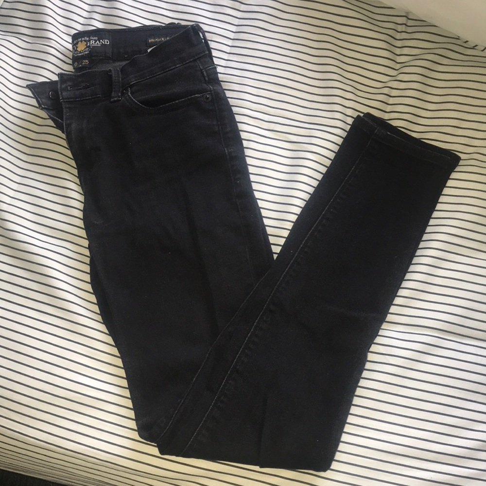 Black Lucky brand jeans